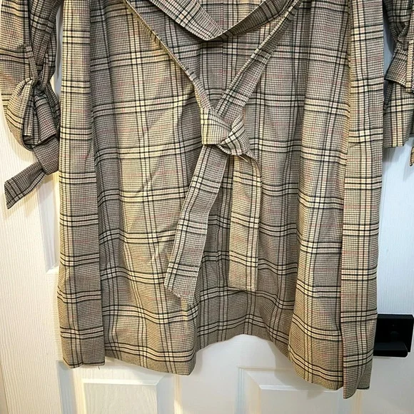 RW&Co trench coat - Picture 8 of 8